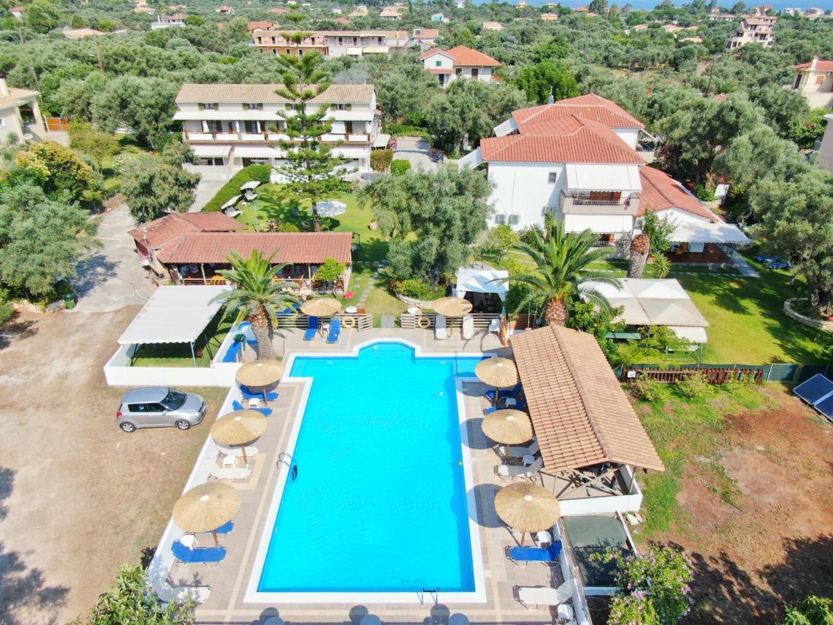 Alexaria Holidays Apartments Frínion Exterior photo