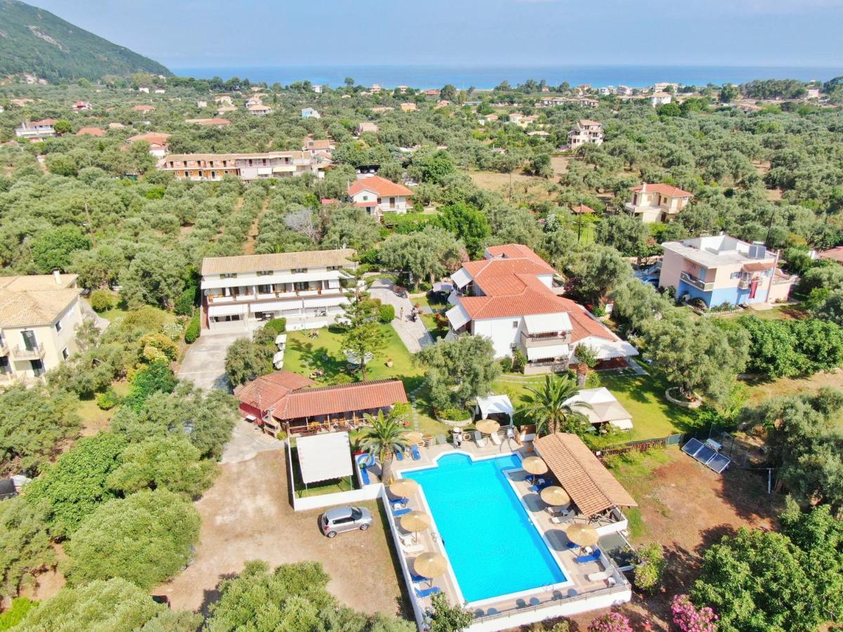 Alexaria Holidays Apartments Frínion Exterior photo